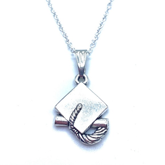Graduation Cap Necklace - Picture 4 of 8